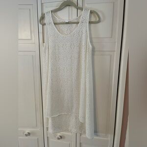 Elegant White Lace Sleeveless Beach Coverup